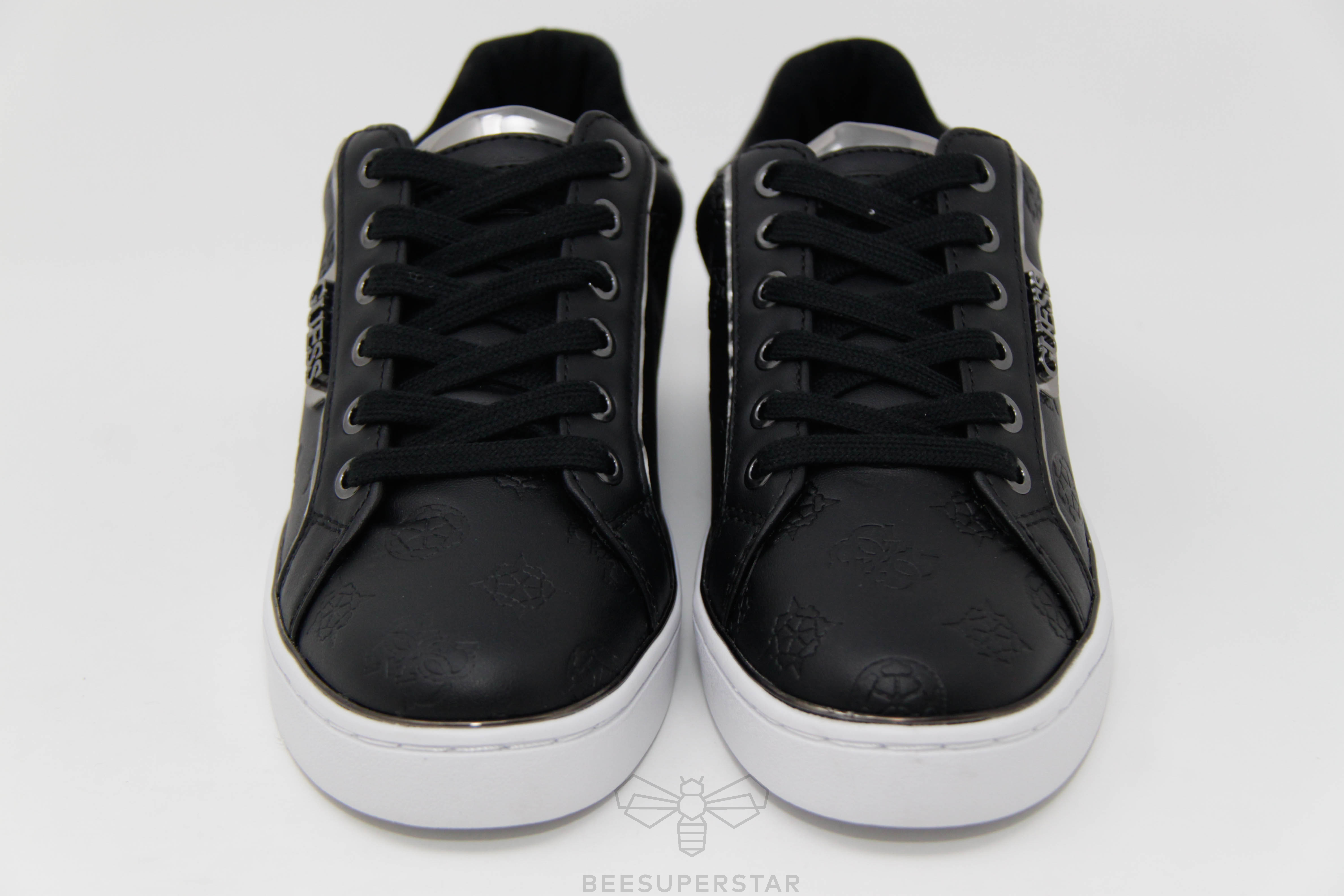 banq embossed logo sneakers