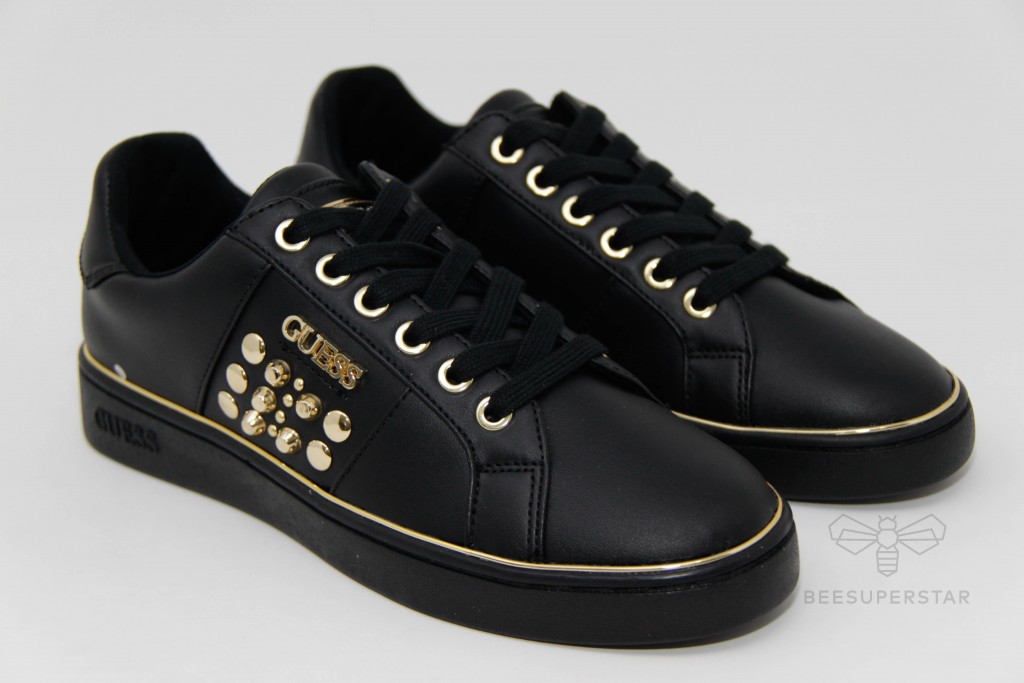 banq embossed logo sneakers